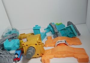 Thomas & Friends Adventures Robot Train Set Robot Rescue